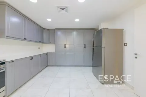 Villa en venta en The Springs, Dubai, EAU 5 dormitorios, 289 m2 № 737923 - foto 9