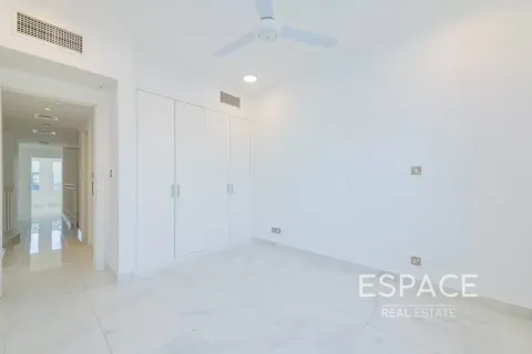 Villa en venta en The Springs, Dubai, EAU 5 dormitorios, 289 m2 № 737923 - foto 7
