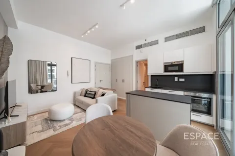 Appartement à Dubai Marina, Dubai, EAU: 1 chambre, 48 m2 № 737924