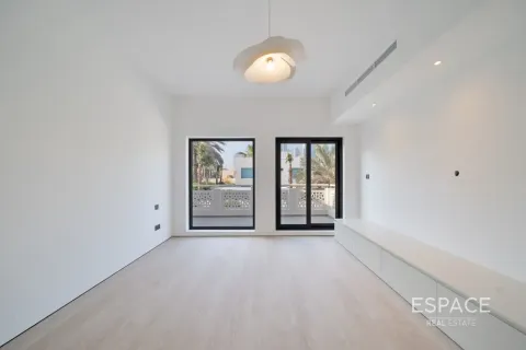 Villa en venta en Meadows, Dubai, EAU 4 dormitorios, 332 m2 № 737925 - foto 7