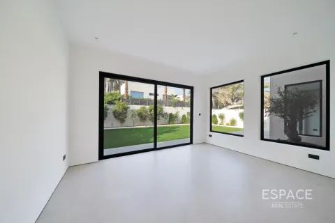Villa en venta en Meadows, Dubai, EAU 4 dormitorios, 332 m2 № 737925 - foto 4