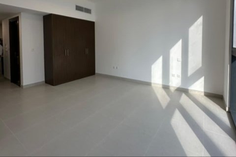 Appartement te koop in Sharjah Waterfront City, Sharjah, VAE 1 kamer, 46.92 vr.m., nr 748687 - foto 2