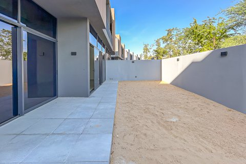 Rekkehus til salgs i Tilal City, Sharjah, Emiratene 4 soverom, 293.2 kvm Nr. 748685 - Foto 3
