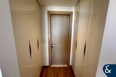 Купить квартиру в Даунтаун Дубай (Даунтаун Бурдж Дубай), ОАЭ 2 спальни, 142м2, № 697755 - фото 7