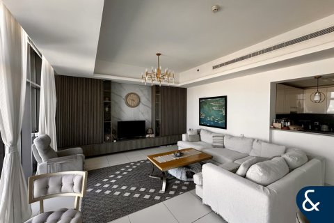 Купить квартиру в Даунтаун Дубай (Даунтаун Бурдж Дубай), ОАЭ 2 спальни, 142м2, № 697755 - фото 2