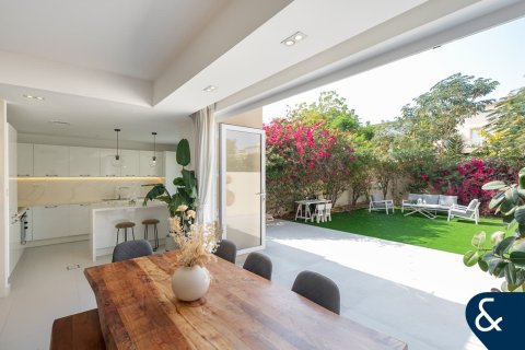 Vilă de vânzare în The Springs, Dubai, EAU 3 dormitoare, 228 mp.  №697754 - poză 5