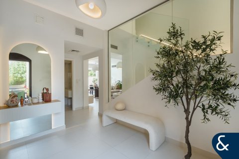 Vilă de vânzare în The Springs, Dubai, EAU 3 dormitoare, 228 mp.  №697754 - poză 7