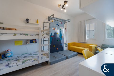 Vilă de vânzare în The Springs, Dubai, EAU 3 dormitoare, 228 mp.  №697754 - poză 19