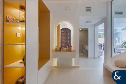 Vilă de vânzare în The Springs, Dubai, EAU 3 dormitoare, 228 mp.  №697754 - poză 10
