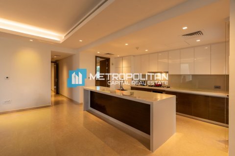 Huvila Yas Island, Abu Dhabi, Arabiemiraatit 6 makuuhuonetta, 662.8 m2 № 657095 - kuva 3