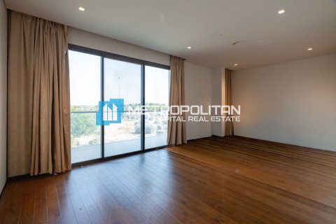 Huvila Yas Island, Abu Dhabi, Arabiemiraatit 6 makuuhuonetta, 662.8 m2 № 657095 - kuva 9