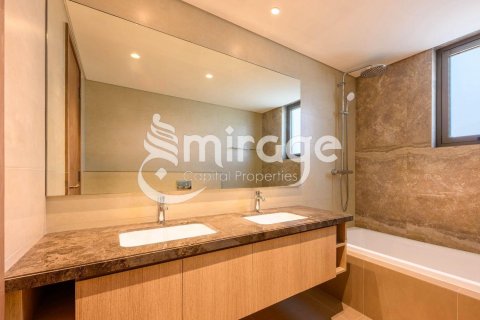Shtëpi në qytet në Khalifa City, Abu Dhabi, Emiratet e Bashkuara Arabe 3 dhoma gjumi, 171.7 m2. № 574326 - Foto 9