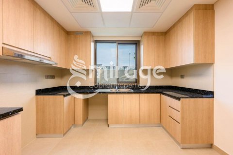 Shtëpi në qytet në Khalifa City, Abu Dhabi, Emiratet e Bashkuara Arabe 3 dhoma gjumi, 171.7 m2. № 574326 - Foto 8
