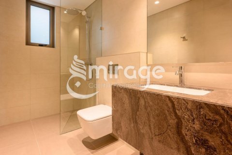 Shtëpi në qytet në Khalifa City, Abu Dhabi, Emiratet e Bashkuara Arabe 3 dhoma gjumi, 171.7 m2. № 574326 - Foto 10