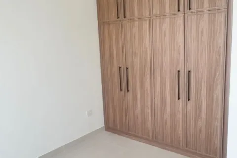 Villa à louer à Town Square, Dubai, EAU 4 chambres, 278 m2 № 662916 - photo 3