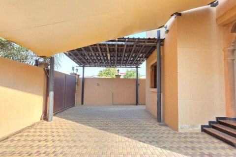 Villa til salgs i Khuzam, Ras Al Khaimah, Emiratene 4 soverom, 372 kvm Nr. 734856 - Foto 21