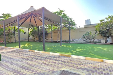 Villa til salgs i Khuzam, Ras Al Khaimah, Emiratene 4 soverom, 372 kvm Nr. 734856 - Foto 22