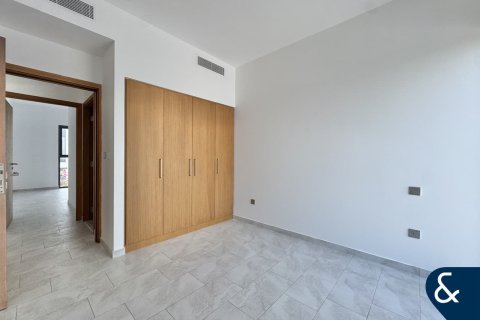 Townhouse sa Dubai Land, Dubai, UAE 3 silid-tulugan, 181 sq.m. № 666436 - larawan 15