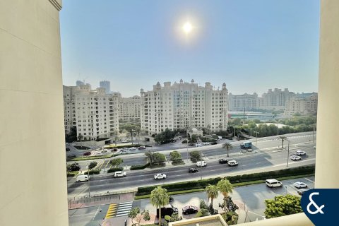 דירה למכירה ב Palm Jumeirah, Dubai, איחוד האמירויות 2 חדרי שינה, 147 מ"ר, מספר 666438 - תמונה 13