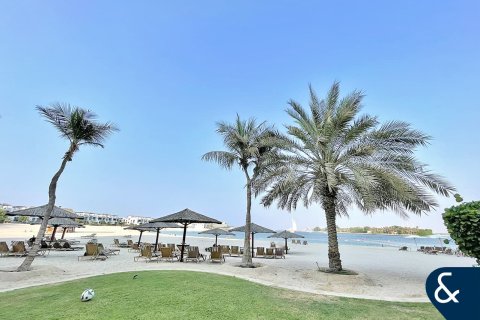 דירה למכירה ב Palm Jumeirah, Dubai, איחוד האמירויות 2 חדרי שינה, 147 מ"ר, מספר 666438 - תמונה 15