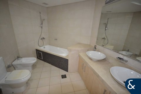 דירה למכירה ב Palm Jumeirah, Dubai, איחוד האמירויות 2 חדרי שינה, 147 מ"ר, מספר 666438 - תמונה 10