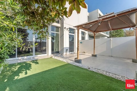 Villetta a schiera a Dubai, EAU 3 camere da letto, 187.2 mq. № 691514