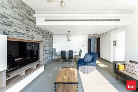 Villetta a schiera in affitto a Dubai, EAU 3 camere da letto, 187.2 mq. № 691514 - foto 4