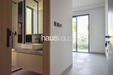 Vila v Tilal Al Ghaf, Dubai, SAE 4 ložnice, 373 m² Č.: 625508 - fotografie 15