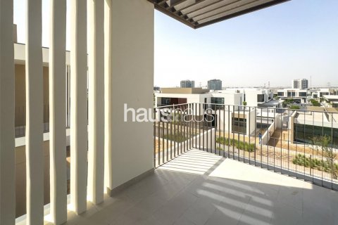 Řadový dům v Al Furjan, Dubai, SAE 4 ložnice, 303 m² Č.: 625506 - fotografie 3