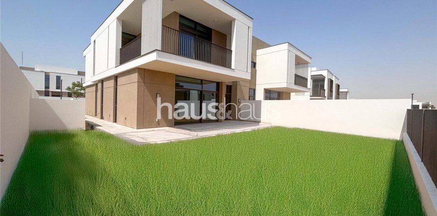 Řadový dům v Al Furjan, Dubai, SAE 4 ložnice, 303 m² Č.: 625506