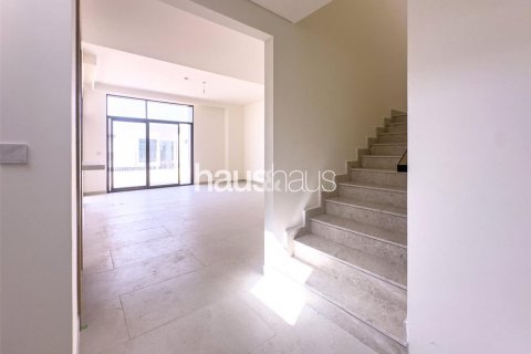 Řadový dům v Al Furjan, Dubai, SAE 4 ložnice, 303 m² Č.: 625506 - fotografie 4