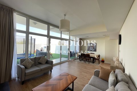 Řadový dům v Dubai, SAE 3 ložnice, 174.82022025 m² Č.: 693895 - fotografie 16