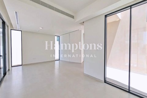 Βίλα σε Arabian Ranches 3, Dubai, ΗΑΕ 4 υπνοδωμάτια, 380.62359100 τ.μ. Αρ. 693897 - φωτογραφία 7