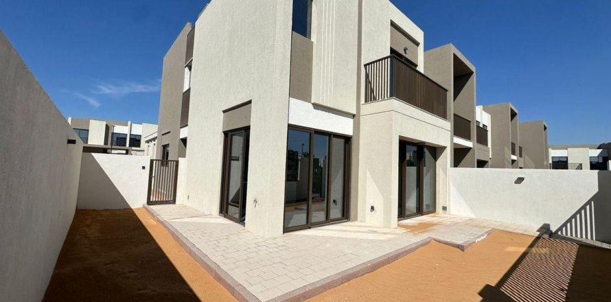Villa i Dubai, Emiratene 4 soverom, 241.5 kvm nr. 686101