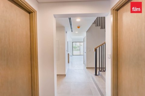 Villa til salgs i Dubai, Emiratene 4 soverom, 241.5 kvm Nr. 686101 - Foto 7