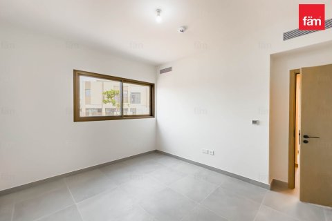 Villa til salgs i Dubai, Emiratene 4 soverom, 241.5 kvm Nr. 686101 - Foto 9