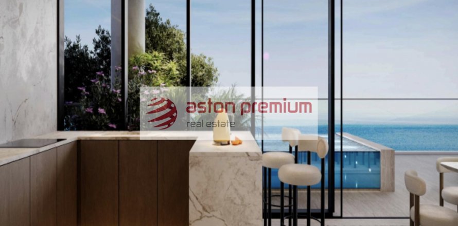 Apartament în Deira, Dubai, EAU 3 dormitoare, 151.7 mp.  №670308