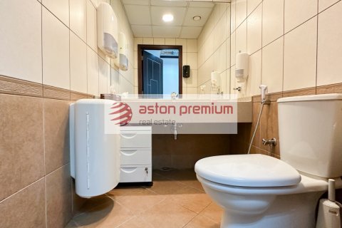 Oficiu de vânzare în Jumeirah Lake Towers, Dubai, EAU 144.6 mp.  №670303 - poză 10