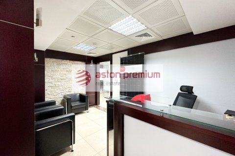 Oficiu de vânzare în Jumeirah Lake Towers, Dubai, EAU 144.6 mp.  №670303 - poză 6