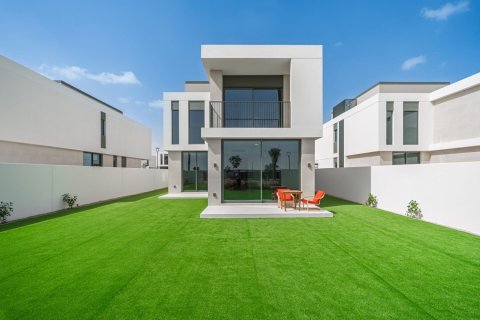 Vilë në Dubai South (Dubai World Central), Dubai, Emiratet e Bashkuara Arabe 3 dhoma gjumi, 496 m2. № 691828 - Foto 13