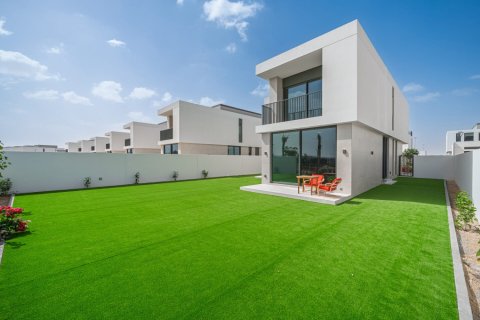 Vilë në Dubai South (Dubai World Central), Dubai, Emiratet e Bashkuara Arabe 3 dhoma gjumi, 496 m2. № 691828 - Foto 12