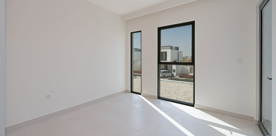 Vilë në Dubai South (Dubai World Central), Dubai, Emiratet e Bashkuara Arabe 3 dhoma gjumi, 496 m2. № 691828
