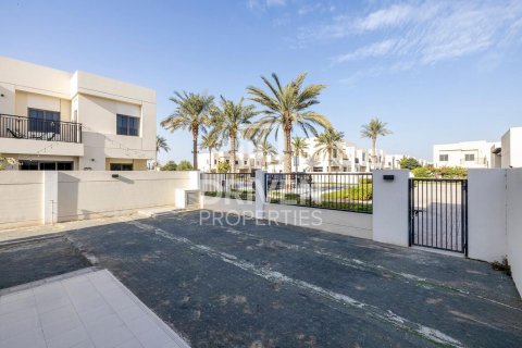 Villetta a schiera in affitto a Town Square, Dubai, EAU 3 camere da letto, 298 mq. № 603533 - foto 21