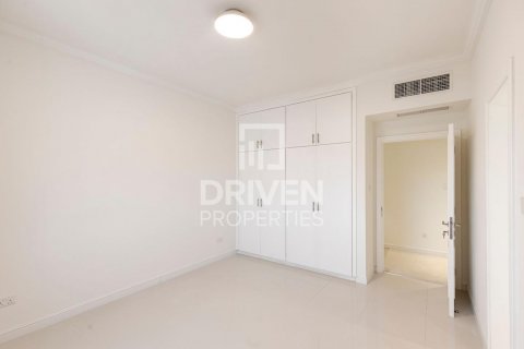 Vilë në Al Barsha, Dubai, Emiratet e Bashkuara Arabe 4 dhoma gjumi, 311 m2. № 603573 - Foto 11