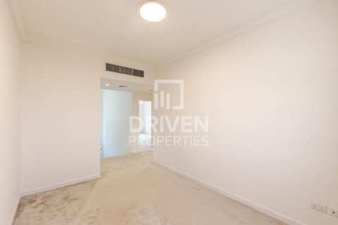 Vilë në Al Barsha, Dubai, Emiratet e Bashkuara Arabe 4 dhoma gjumi, 311 m2. № 603573 - Foto 16