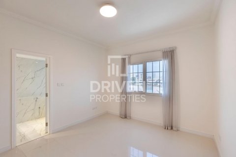 Vilë në Al Barsha, Dubai, Emiratet e Bashkuara Arabe 4 dhoma gjumi, 311 m2. № 603573 - Foto 8