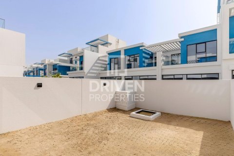 Üürile anda ridamaja asukohaga Damac Lagoons, Dubai, AÜE: 3 magamistoaga, 192 m² Nr 655256 - pilt 2