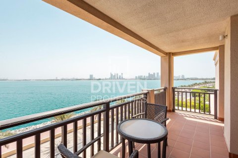 Huoneisto Palm Jumeirah, Dubai, Arabiemiraatit 2 makuuhuonetta, 164 m2 № 655260 - kuva 6