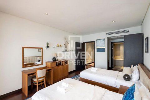 Huoneisto Palm Jumeirah, Dubai, Arabiemiraatit 2 makuuhuonetta, 164 m2 № 655260 - kuva 7