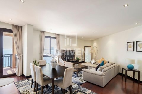 Huoneisto Palm Jumeirah, Dubai, Arabiemiraatit 2 makuuhuonetta, 164 m2 № 655260 - kuva 1